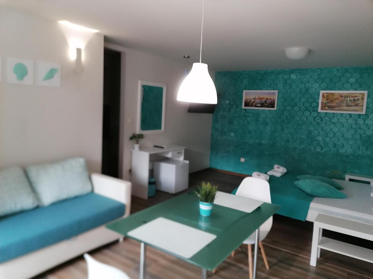 Дунав Билдингс Pleven Extérieur photo